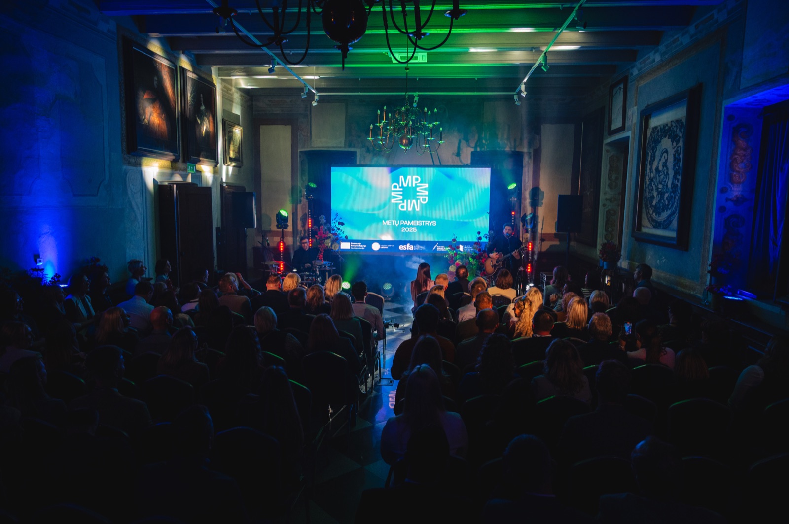 Justinas Stanislovaitis gyvos muzikos akimirka